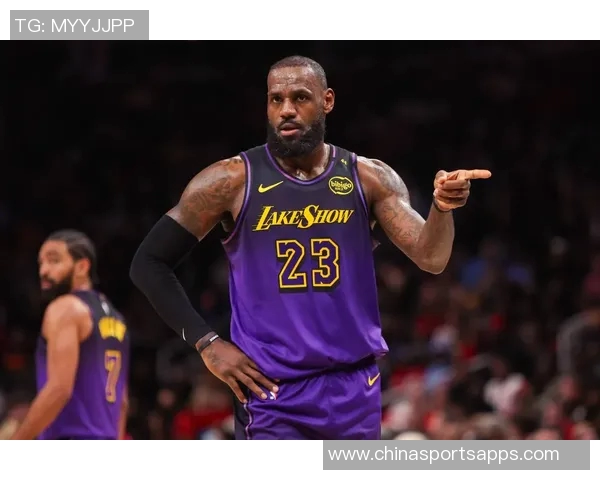 湖人是否会通过策略逼迫勒布朗提前退役的深度分析 湖人是否会通过策略逼迫勒布朗提前退役的深度分析