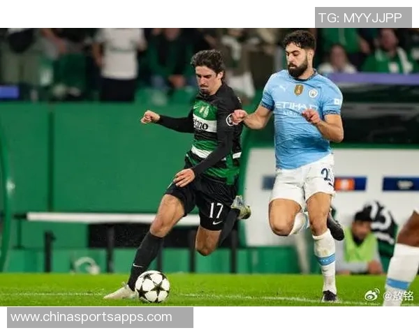 葡萄牙体育遭遇双重困扰飞机晚点抵达那不勒斯后遭烟花干扰 葡萄牙体育遭遇双重困扰飞机晚点抵达那不勒斯后遭烟花干扰