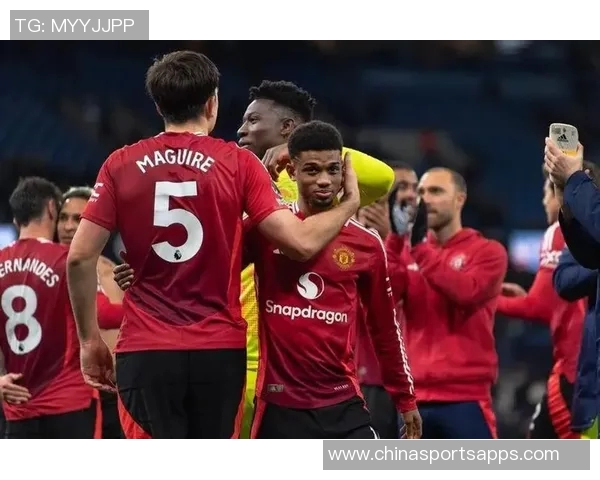 曼联与马奎尔续约谈判进行中合同有望延长至2028年 曼联与马奎尔续约谈判进行中合同有望延长至2028年