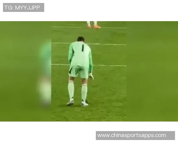 库尔图瓦谈老鼠事件表示绝不会伤害小动物将其安全放生 库尔图瓦谈老鼠事件表示绝不会伤害小动物将其安全放生