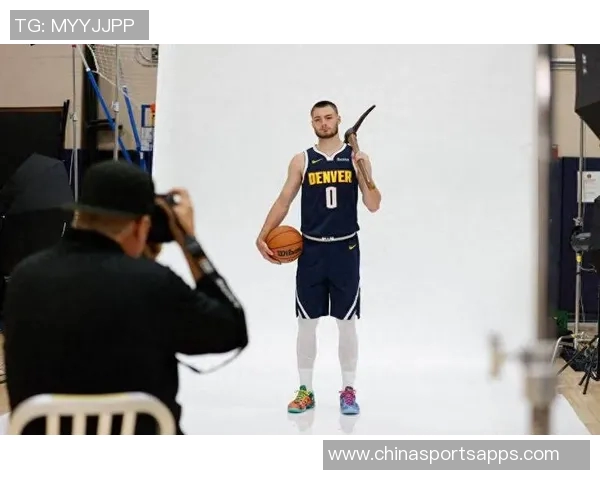 媒体人呼吁NBA球员用实力打破对华人成见以077和约老师为榜样