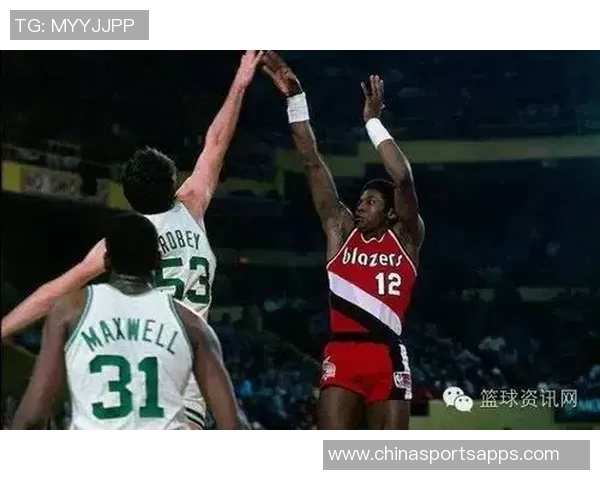 斯通斯谈伤病困扰与退役念头31岁人生路途的艰辛与坚持 斯通斯谈伤病困扰与退役念头31岁人生路途的艰辛与坚持