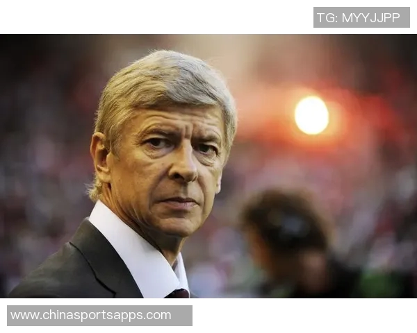 范佩西称赞弗格森管理艺术温格是其足球生涯的启蒙导师 范佩西称赞弗格森管理艺术温格是其足球生涯的启蒙导师